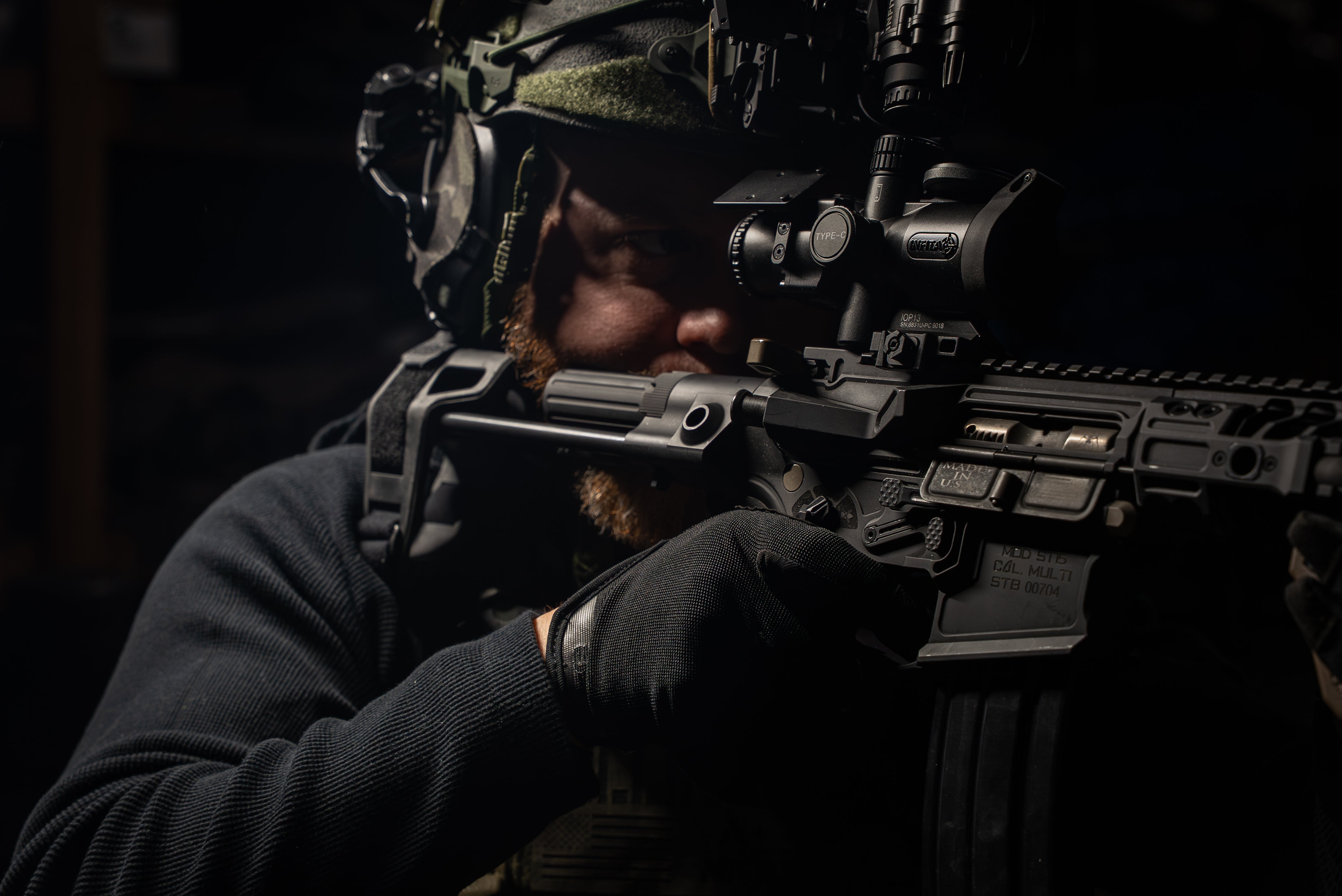 INFITAC IOP13 thermal device with focus-free lens and integrated mounting system for tactical use