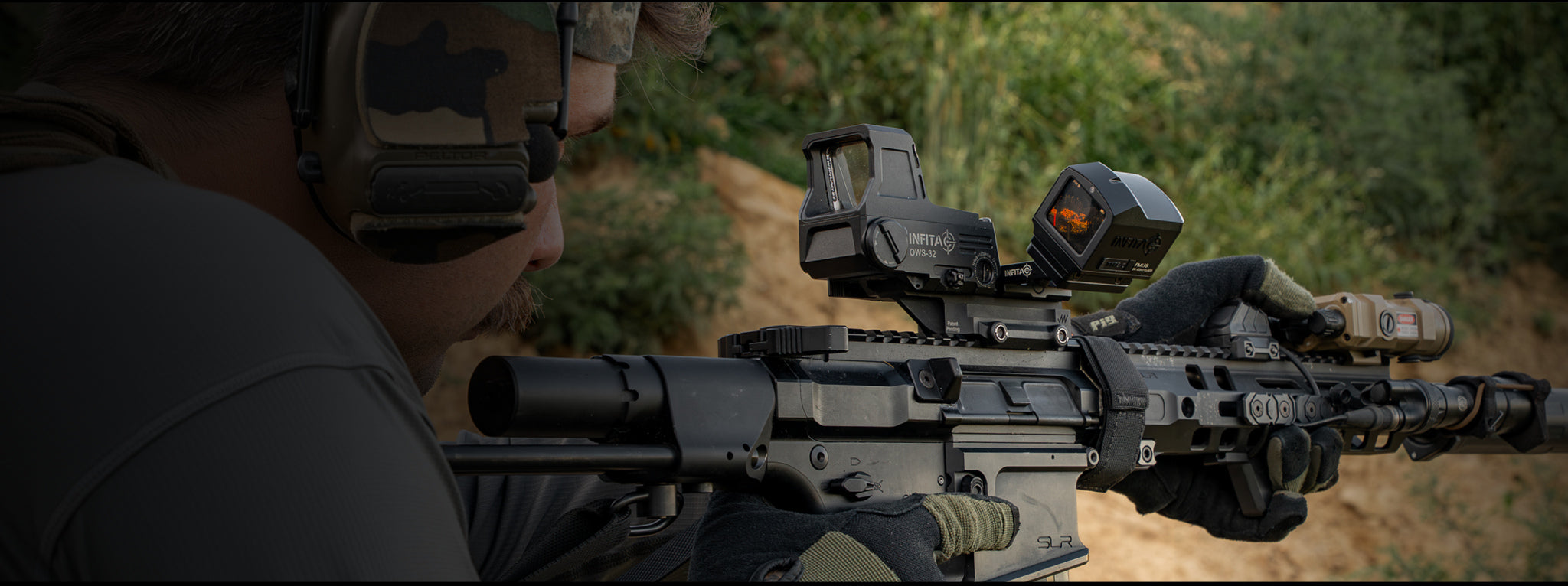 Shooter using INFITAC optics at the range
